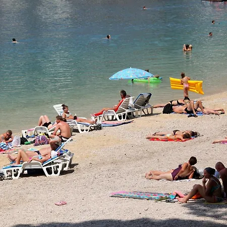 Apartment With Parking Space - 25328 Makarska